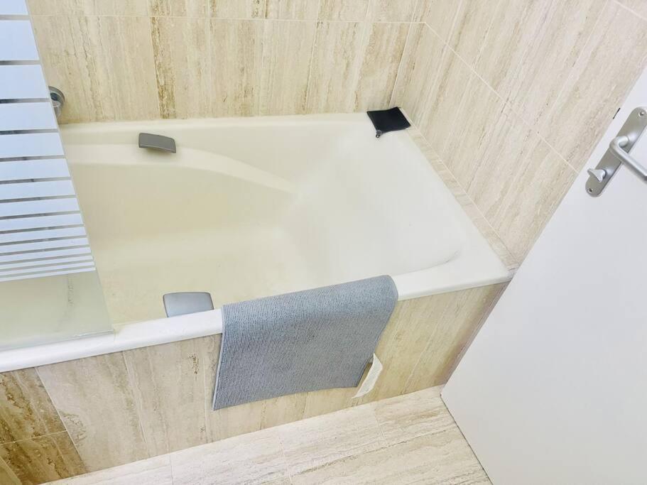 Appartement Place Verdun - Тур Экстерьер фото